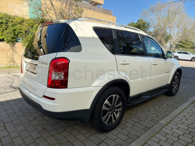Ssangyong Rexton 2014 — photo 5