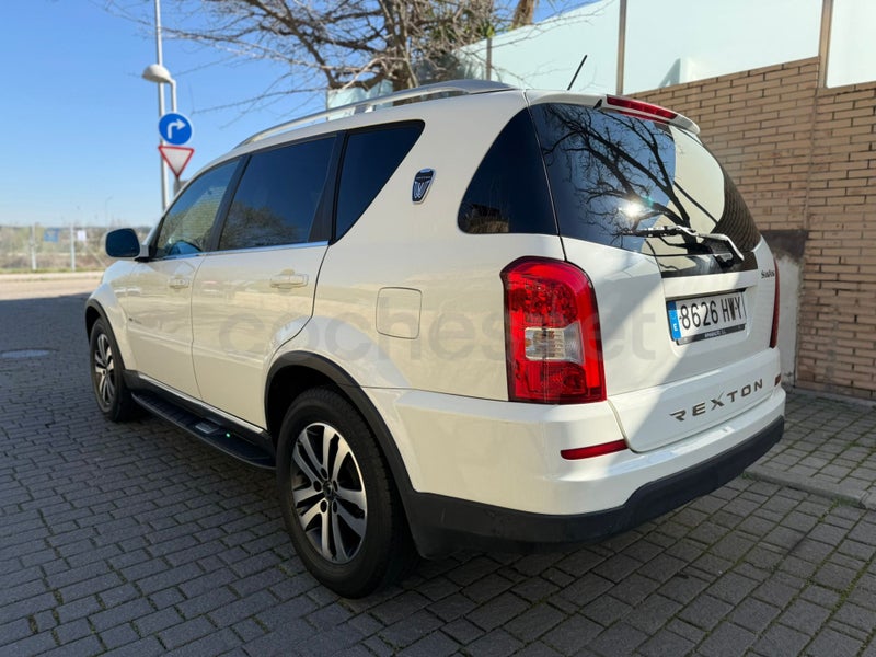 Ssangyong Rexton 2014 — photo 6