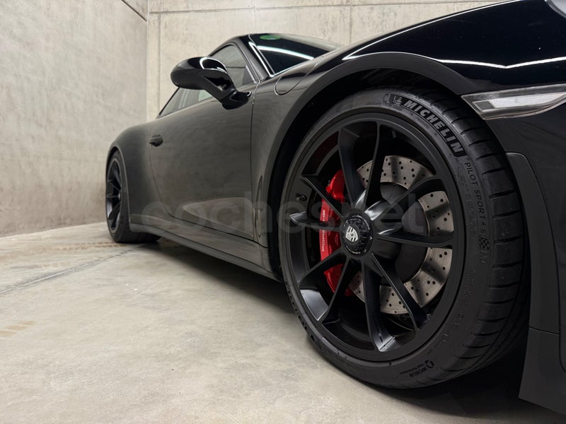 Porsche 911 2018 — photo 8