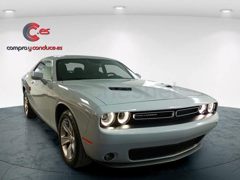 Dodge Challenger 2022 — photo 3
