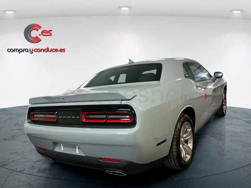 Dodge Challenger 2022 — photo 4