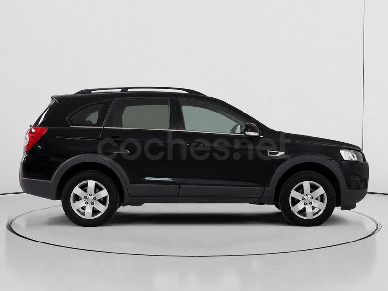 Chevrolet Captiva 2013 — photo 2