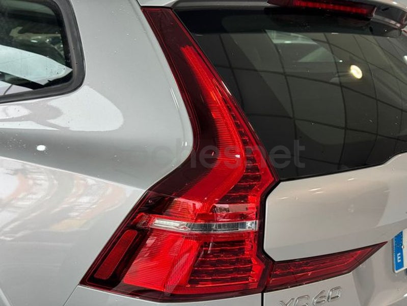 Volvo Xc60 2021 — photo 3
