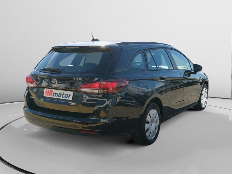 Opel Astra 2020 — photo 2