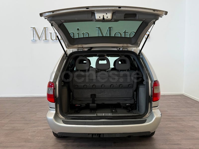 Chrysler Voyager 2007 — photo 8