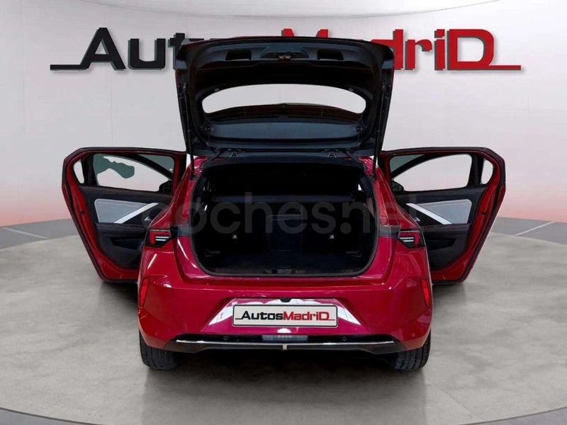 Opel Astra 2023 — photo 5