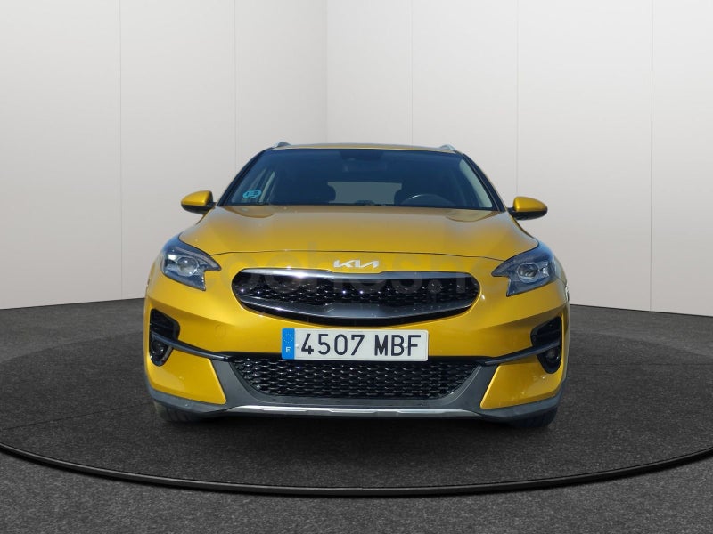 Kia Xceed 2022 — photo 2