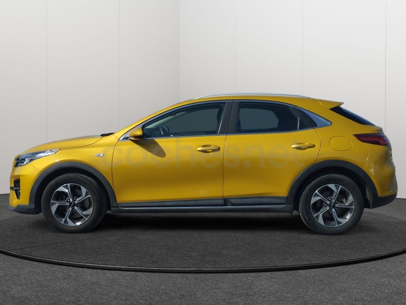 Kia Xceed 2022 — photo 8