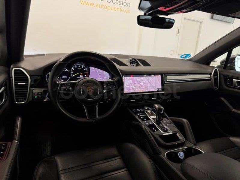 Porsche Cayenne Coupé 2021 — photo 8