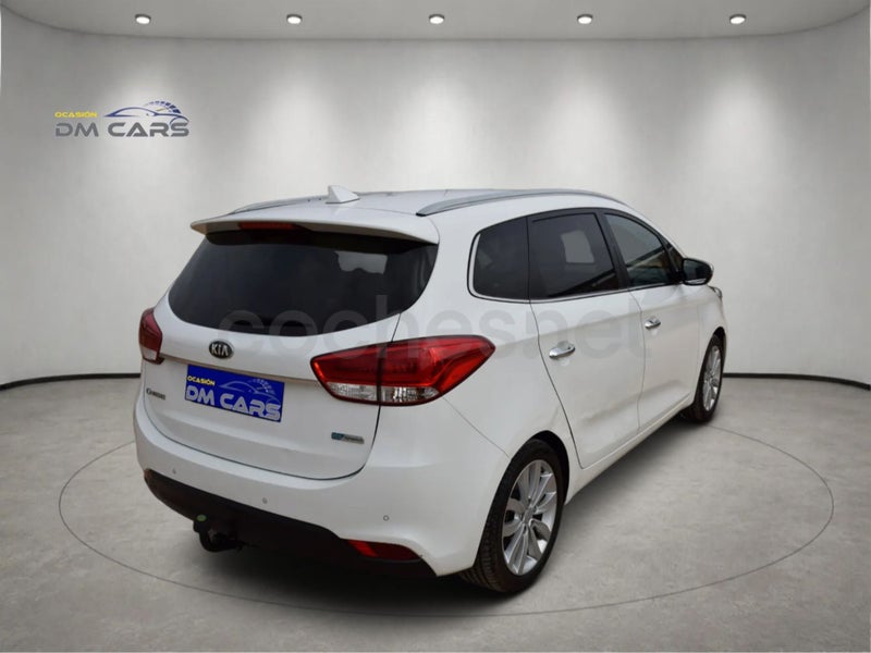 Kia Carens 2016 — photo 4