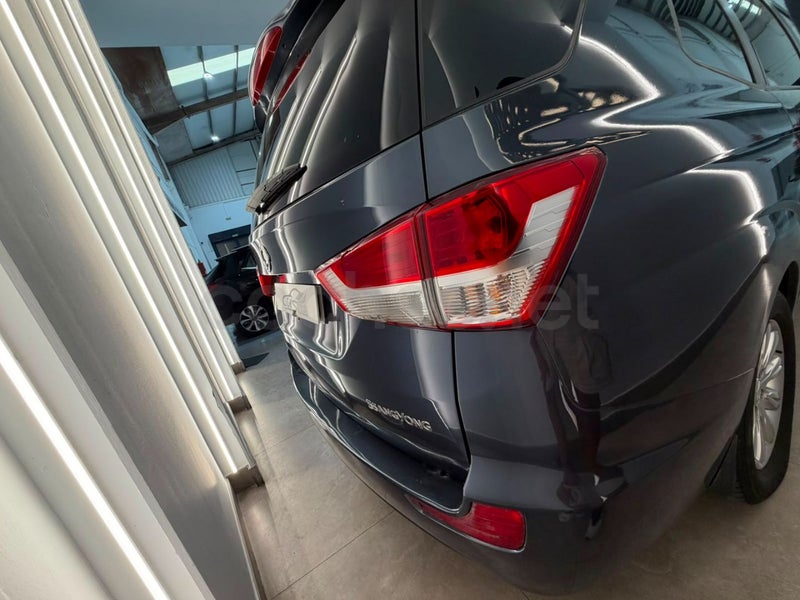 Ssangyong Rodius 2014 — photo 5