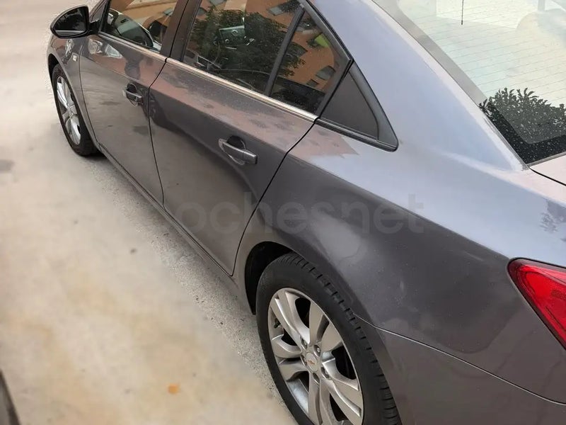 Chevrolet Cruze 2013 — photo 3