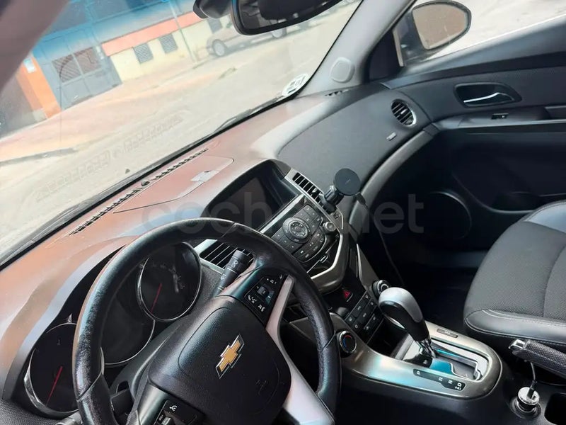 Chevrolet Cruze 2013 — photo 6