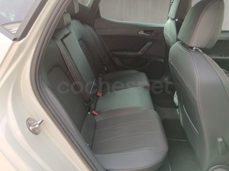 Cupra León 2025 — photo 6