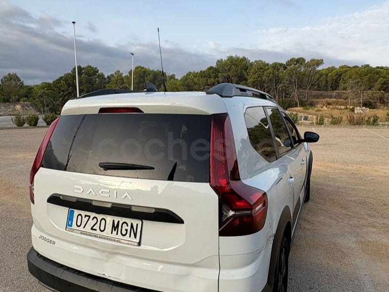 Dacia Jogger 2023 — photo 4