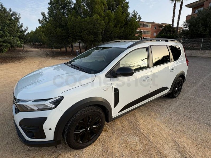 Dacia Jogger 2023 — photo 8
