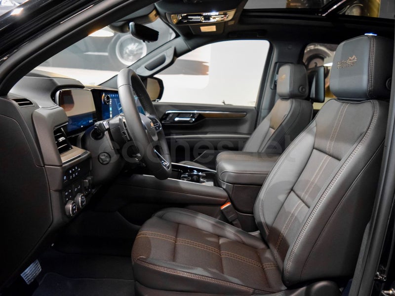 Chevrolet Suburban 6.2 V8 High Country 2026 — photo 5