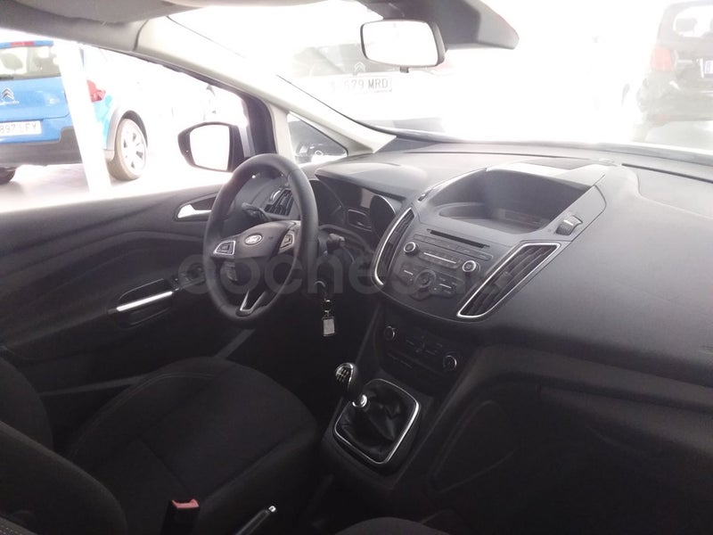 Ford C-max 2019 — photo 7