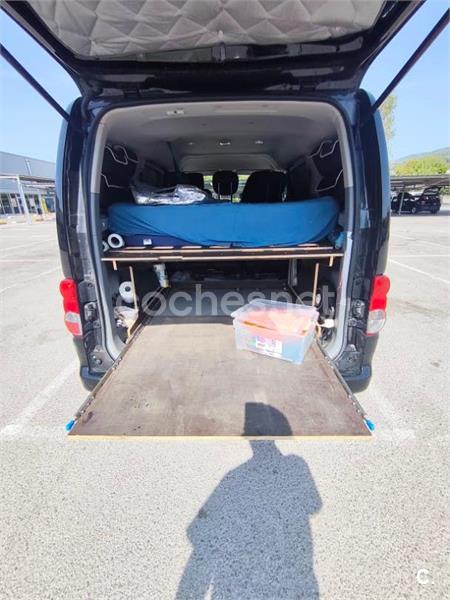 Nissan Nv200 Evalia 2016 — photo 8