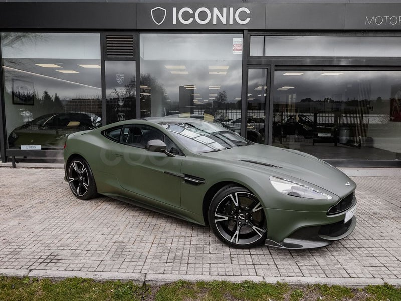 Aston Martin Vanquish 2017