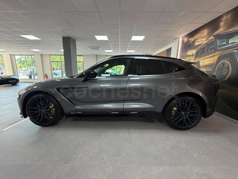 Aston Martin Dbx 2023 — photo 6