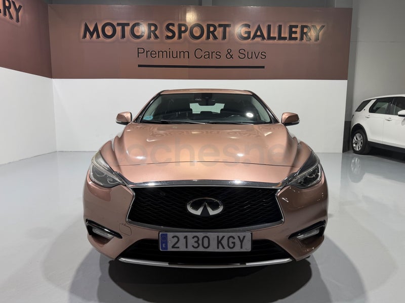 Infiniti Q30 2018 — photo 2