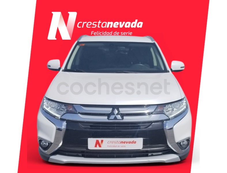 Mitsubishi Outlander 2017 — photo 2