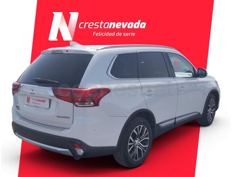 Mitsubishi Outlander 2017 — photo 5