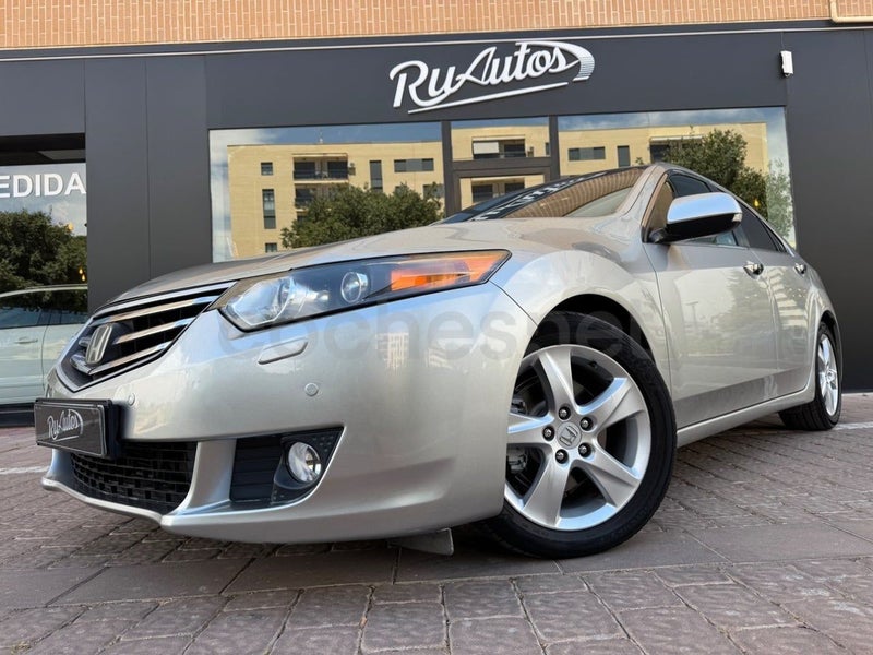 Honda Accord 2009 — photo 3