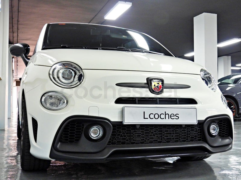 Abarth 500 2021 — photo 6