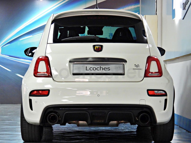 Abarth 500 2021 — photo 8