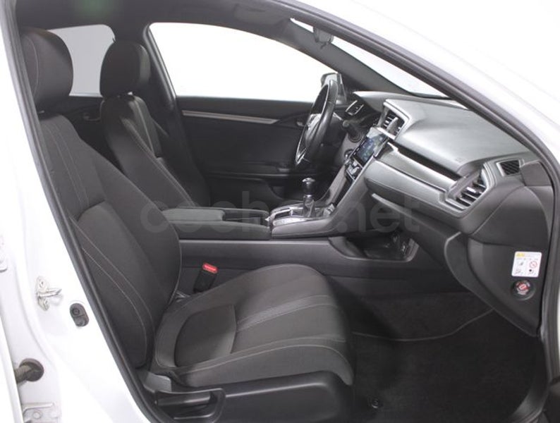 Honda Civic 2019 — photo 5