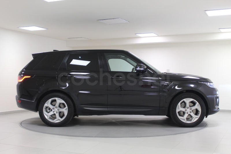 Land-rover Range Rover Sport 2021 — photo 3