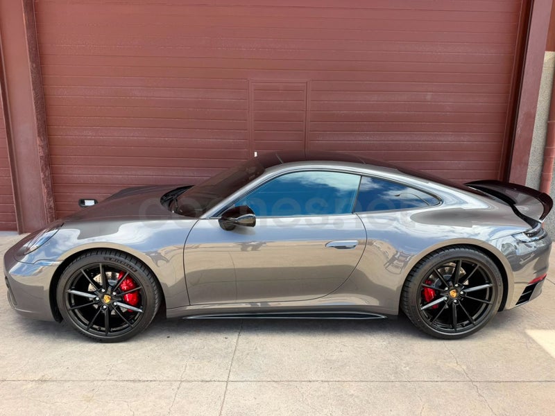 Porsche 911 2024 — photo 3