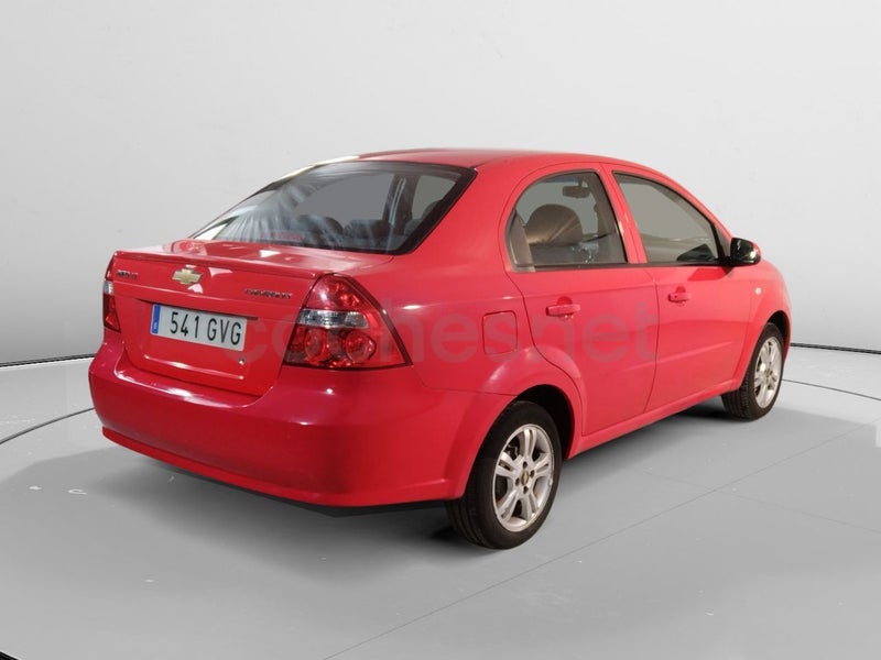 Chevrolet Aveo 2010 — photo 2