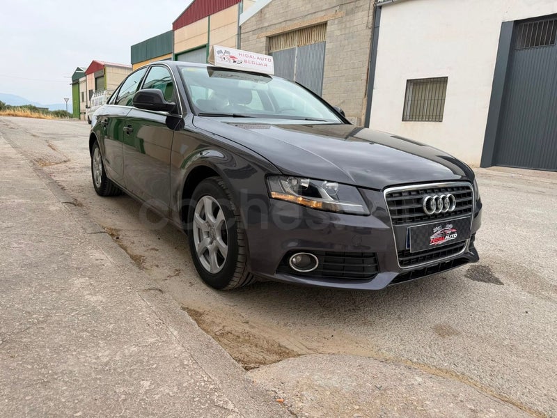 Audi A4 2009 — photo 5