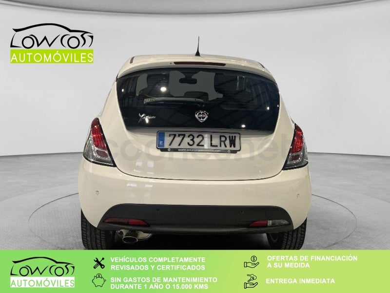 Lancia Ypsilon 2013 — photo 4