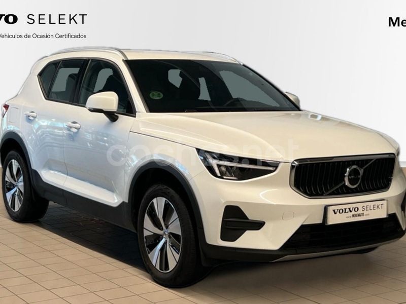 Volvo Xc40 2023 — photo 3