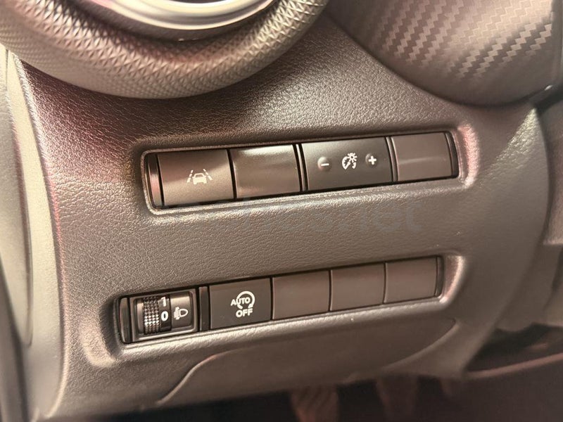 Nissan Juke 2023 — photo 8