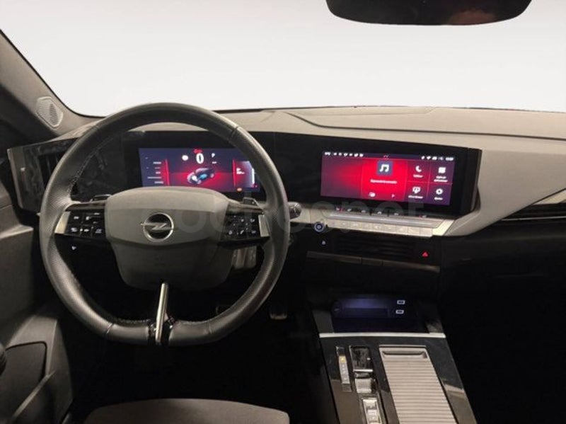 Opel Astra 2024 — photo 7