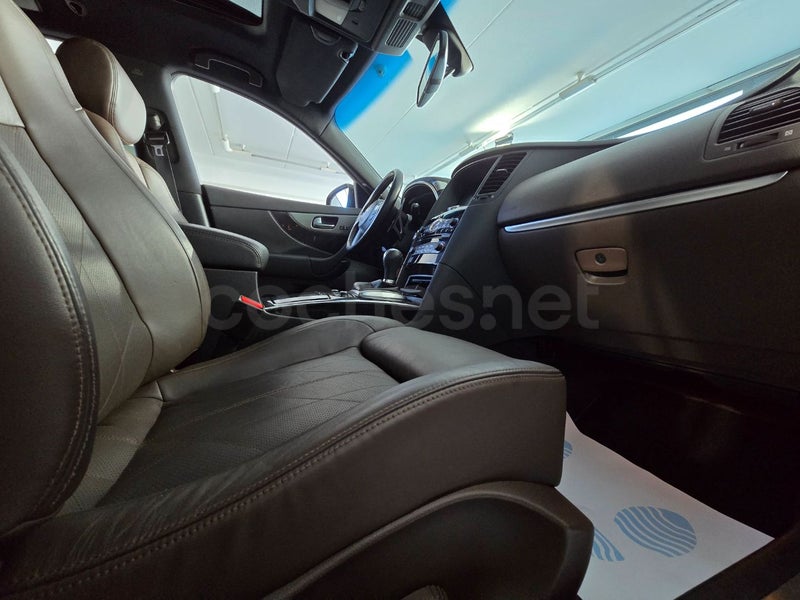 Infiniti Fx 2011 — photo 8