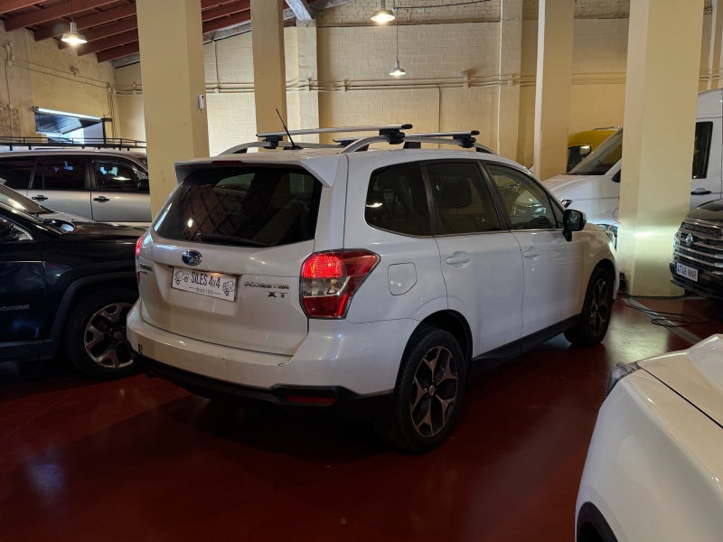 Subaru Forester 2014 — photo 4