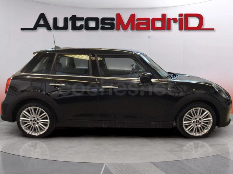 Mini Mini 2023 — photo 8