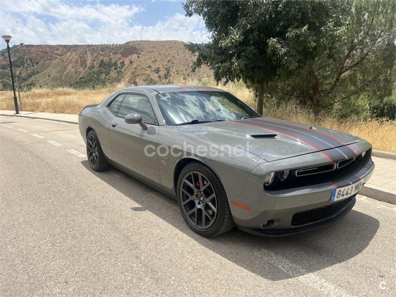Dodge Challenger 2024 — photo 2