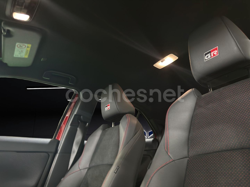Toyota Yaris Cross 2025 — photo 5