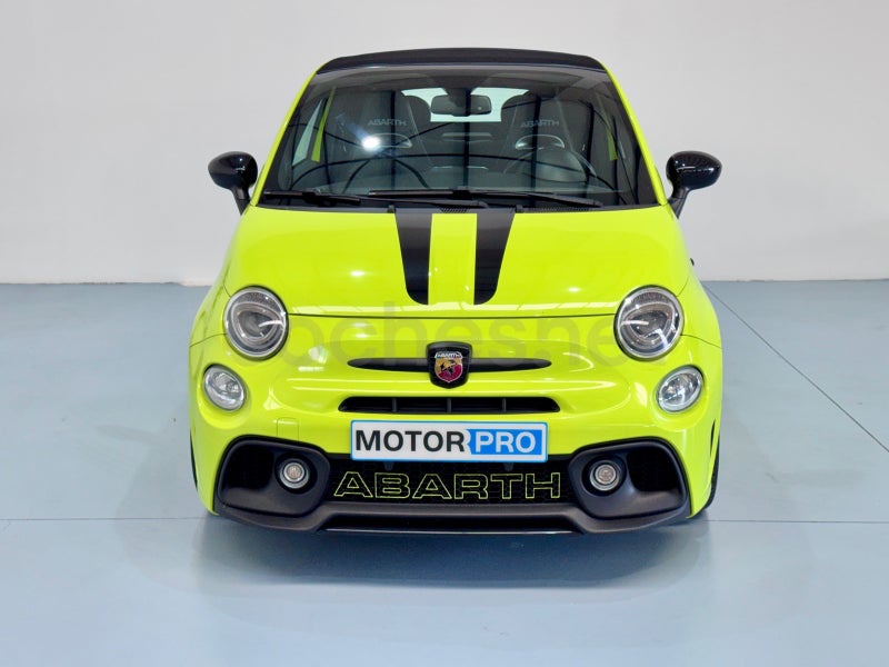 Abarth 500c 2019 — photo 2