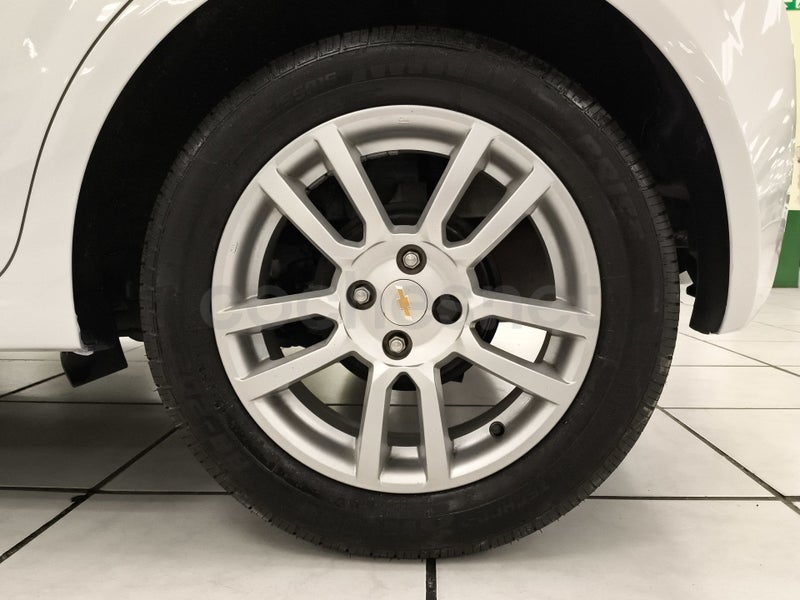 Chevrolet Aveo 2013 — photo 7