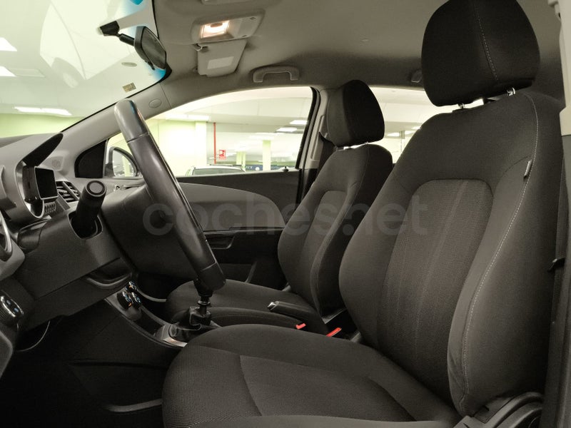 Chevrolet Aveo 2013 — photo 8