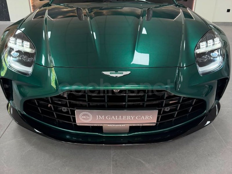 Aston Martin Vantage 2026 — photo 2