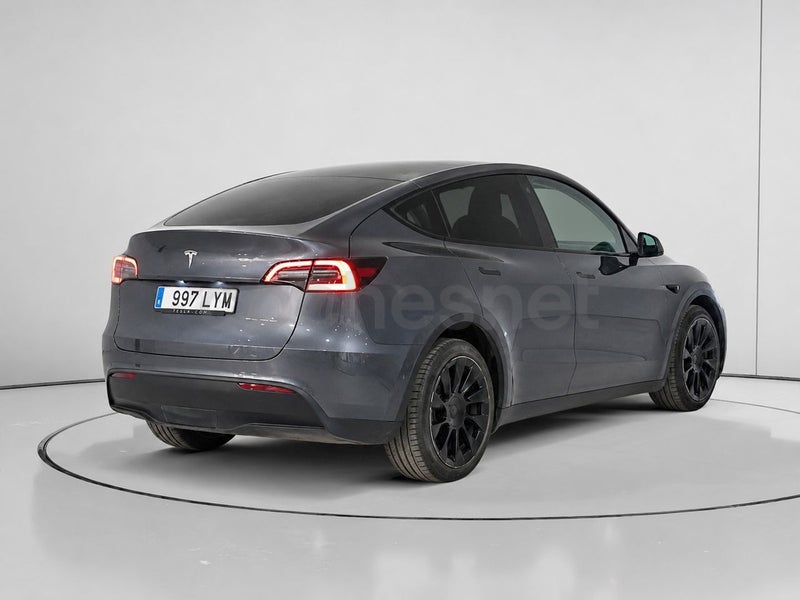 Tesla Model Y 2022 — photo 3